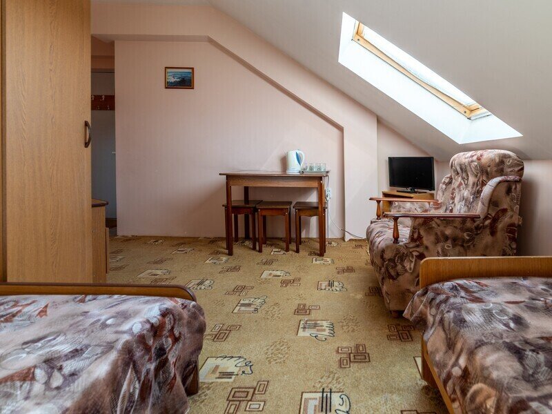 Эконом 3-местный