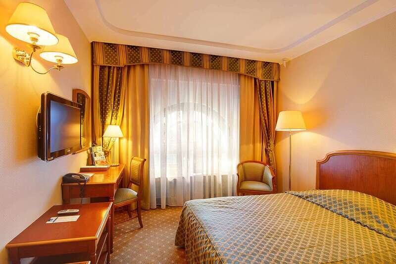 Стандартный 1-местный