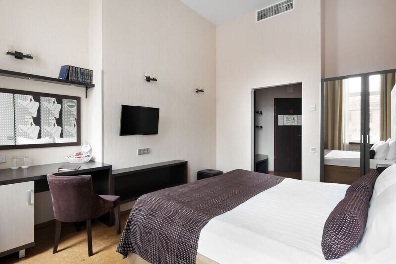 Интерьерный