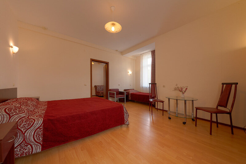 Стандартный 3-местный 2-комнатный