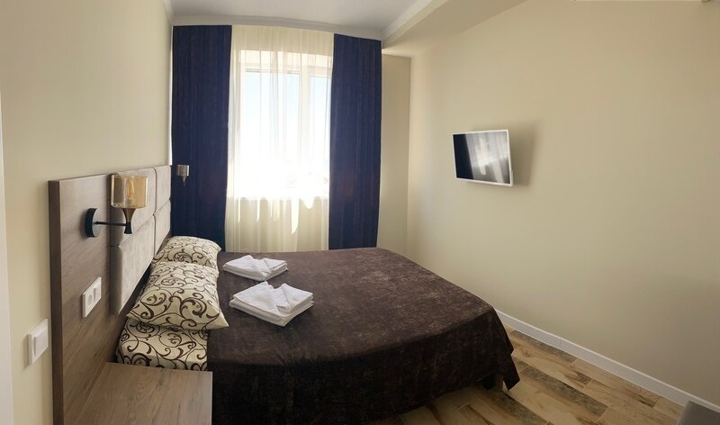 Стандартный 3-местный 2-комнатный (с видом на море)