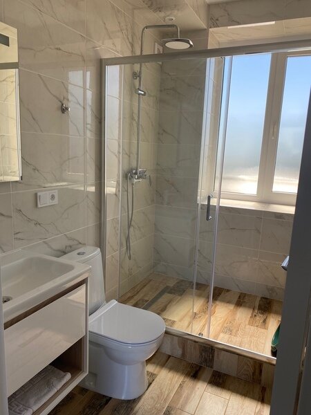 Стандартный 3-местный 2-комнатный (с видом на море)