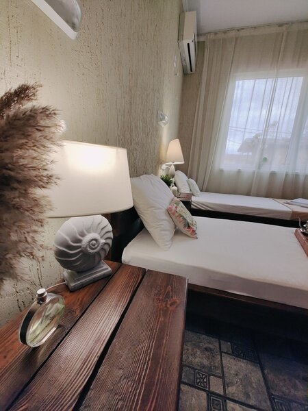 Апартаменты 6-местный 2-комнатный (с мини-кухней)