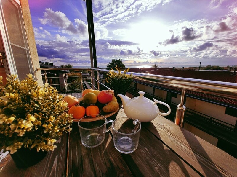 Полулюкс 4-местный (вид на море)