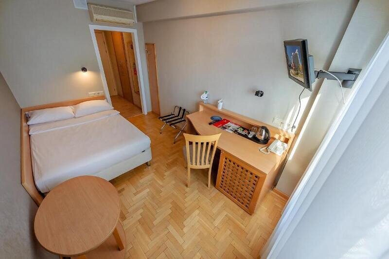 Стандартный 1-местный