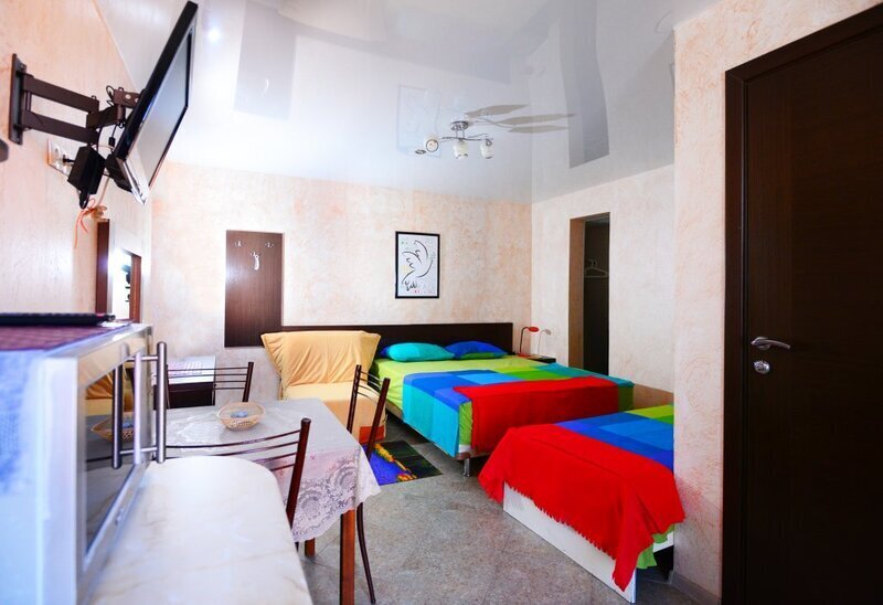 Студио 3-местный