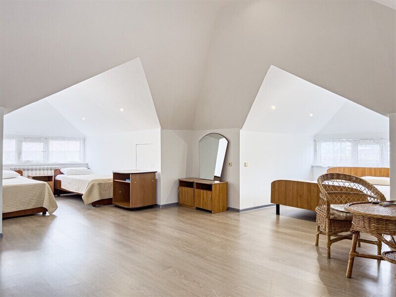 Семейный Мансарда 4-местный