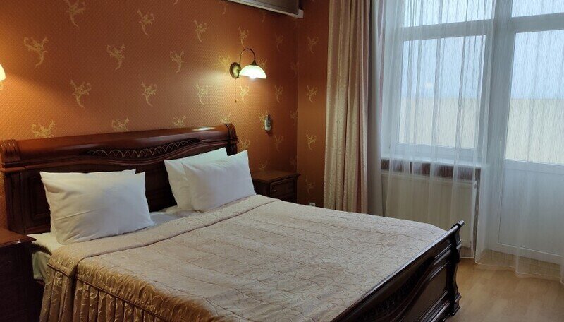 Люкс 2-местный 2-комнатный (корпус В, вид на море)