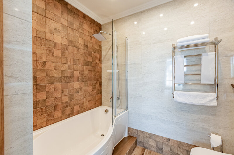 Люкс 2-местный 2-комнатный (208)