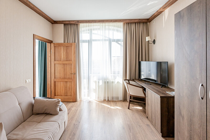 Люкс 2-местный 2-комнатный (209)