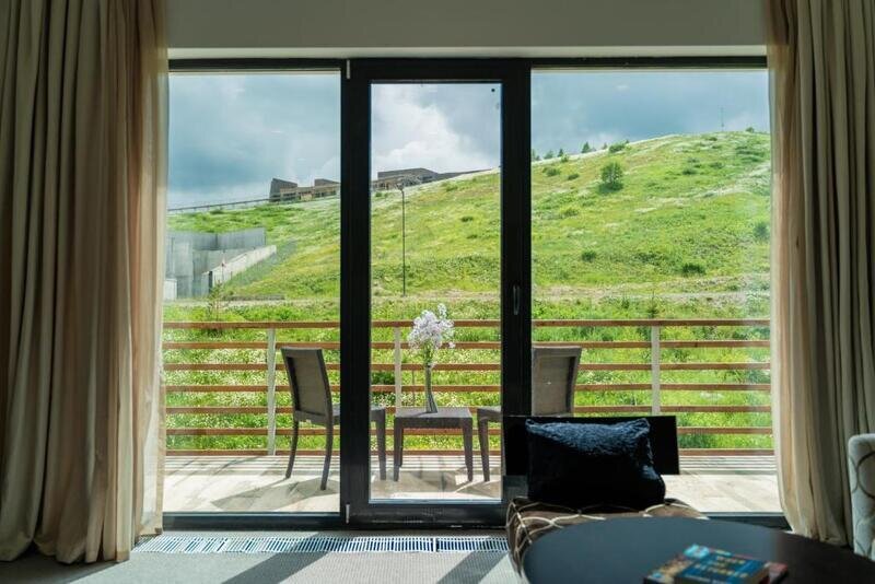 Suite 2-местный (2-комнатный)