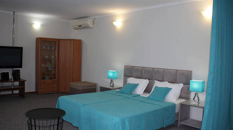 Апартаменты 2-местные коттедж № 10 (6)