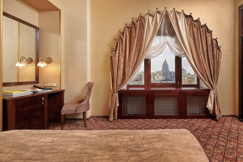 Апартаменты 3-местный 2-комнатный «Маяковский»