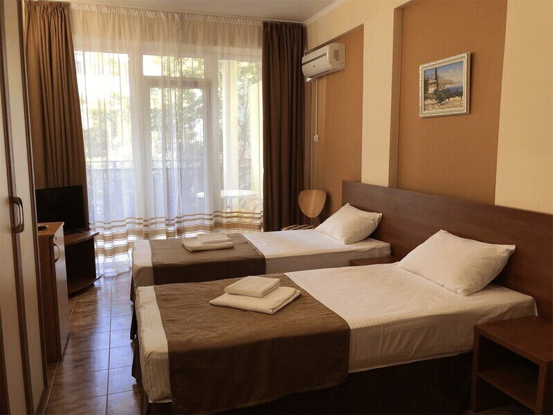 4-местный 2-комнатный (с балконами)