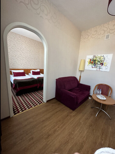 Джуниор Сюит 2-местный TWIN