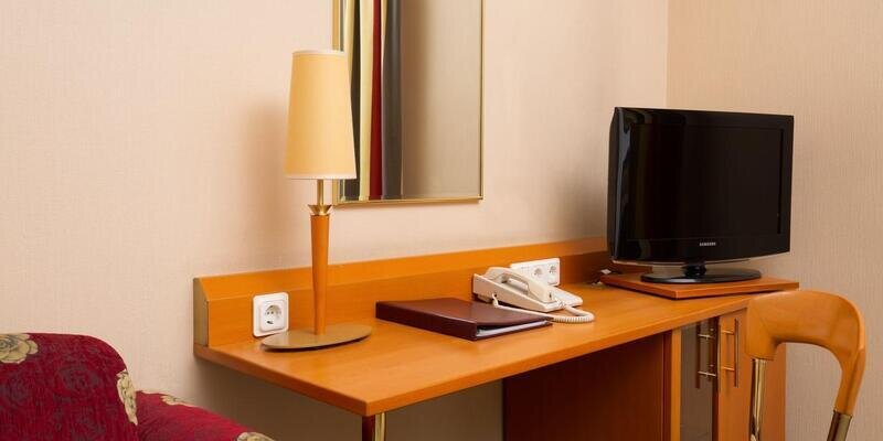 Комфорт 2-местный DBL (28 кв. м)