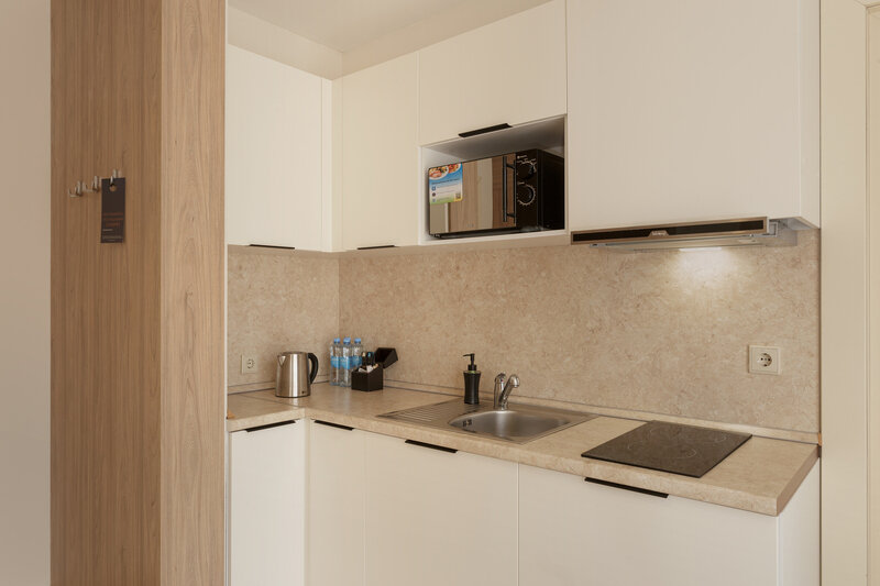 Люкс Джуниор 4-местный 3-комнатный