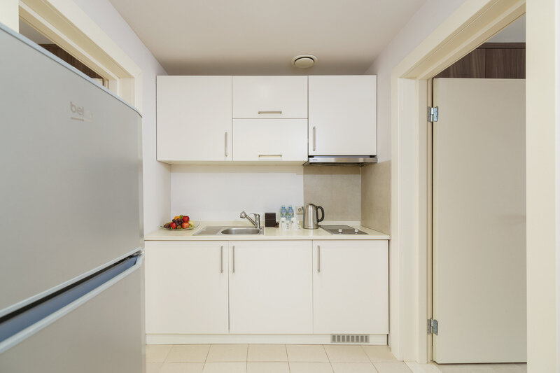 Люкс Джуниор 4-местный 3-комнатный