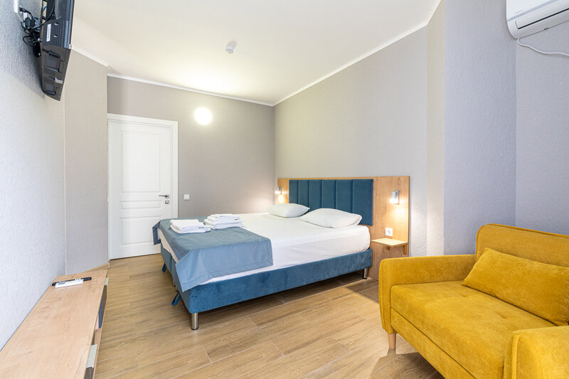 Полулюкс 2-местный 2-комнатный Евро (Корпус Бриз)