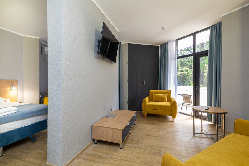 Полулюкс 2-местный 2-комнатный Евро (Корпус Бриз)