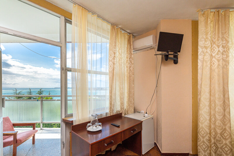 Семейный 2-местный 1-комнатный (корпус Бриз)