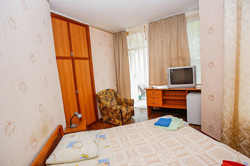 Семейный 2-местный 1-комнатный (корпус Бриз)