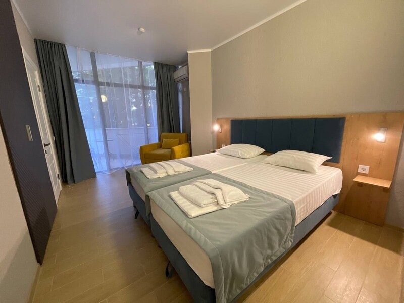 Семейный 4-местный 2-комнатный Евро Коннект (Корпус Бриз)