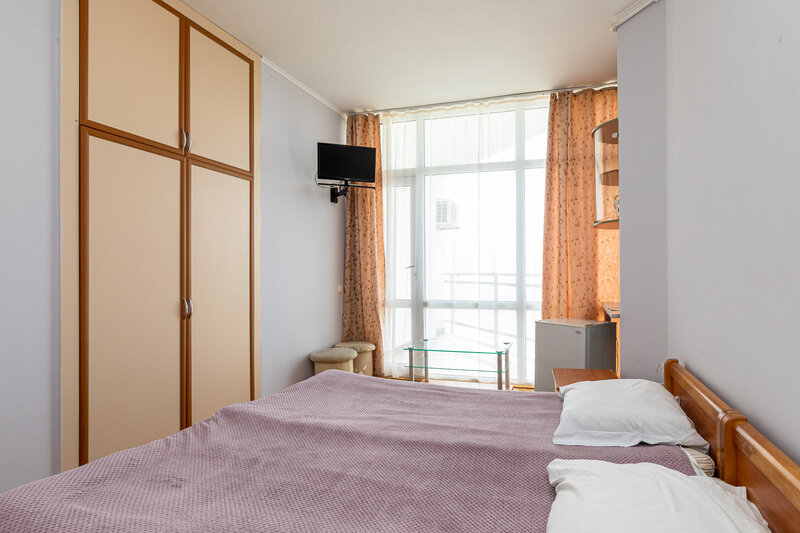 Улучшенный 2-местный 1-комнатный (с кондиционером, корпус Бриз)