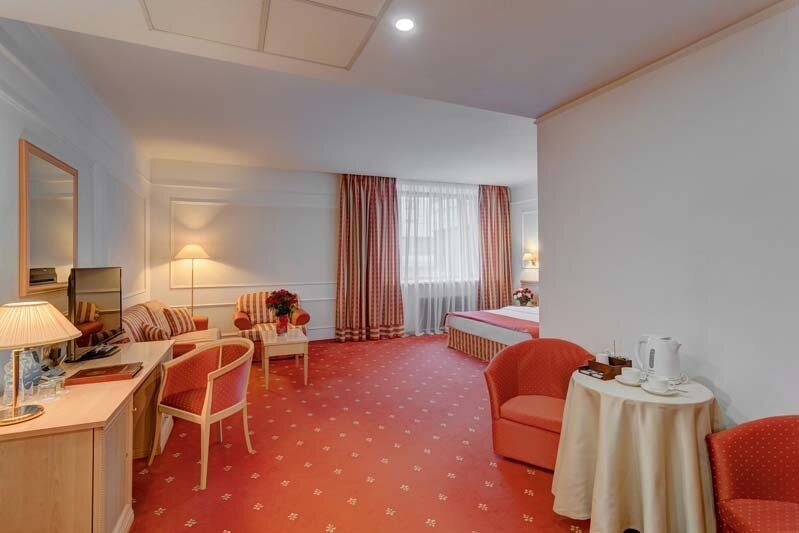 Джуниор сюит