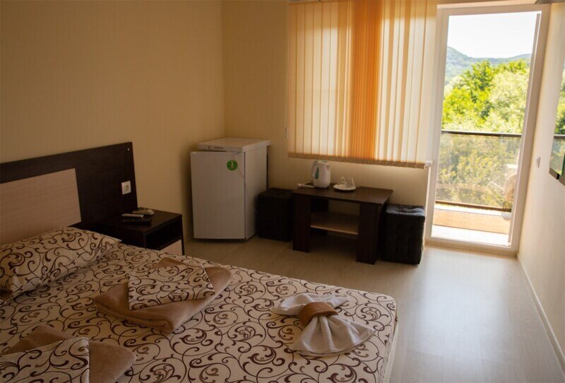 Стандартный 3-местный (с балконом)