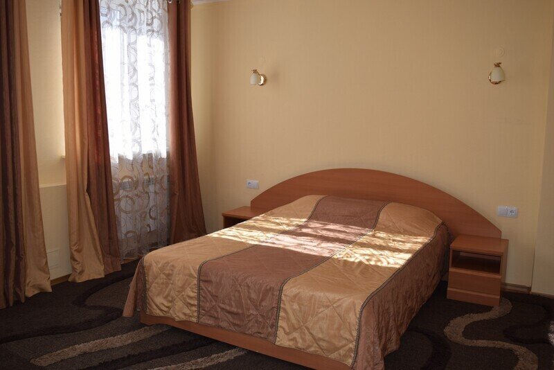 Люкс 2-местный 2-комнатный (№306, 305)