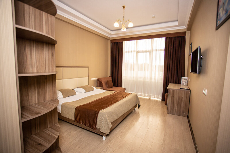 Стандартный 3-местный (вид во двор)