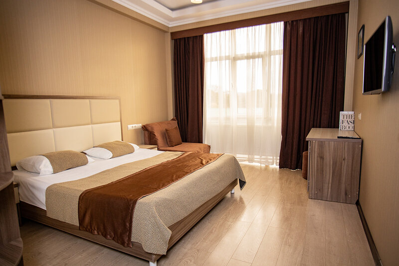 Стандартный 3-местный (вид во двор)