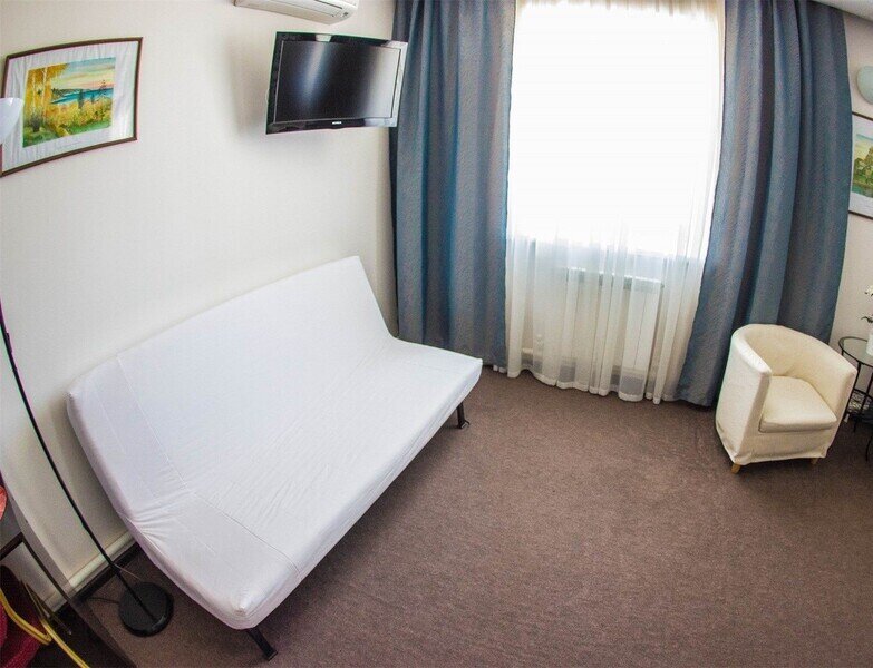 Люкс 2-местный (люкс с джакузи)