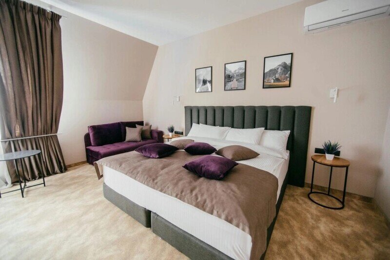 2459fa69f48136d9ed512e969a92cf2f_1050x600_1