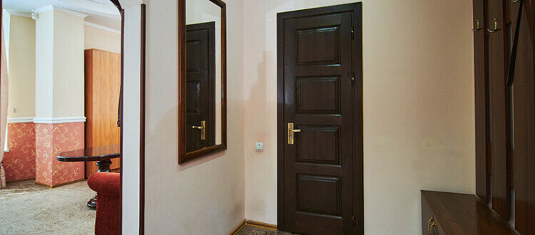 Студио 4-местный