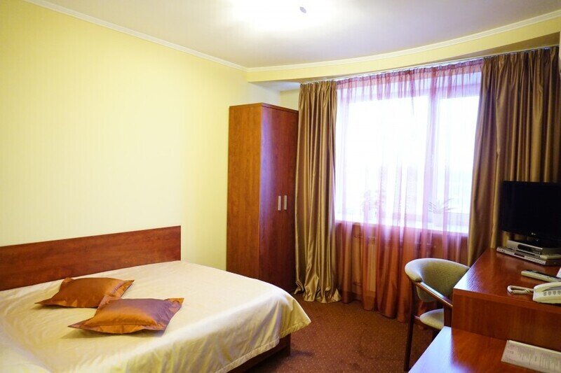 Стандартный 1-местный