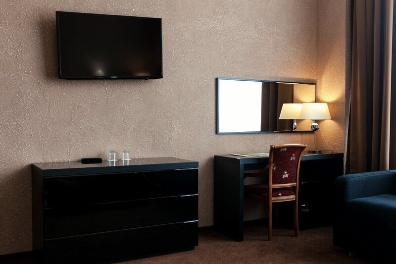 Люкс 2-местный 2-комнатный (Family в Главном корпусе)