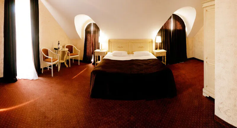 Люкс 2-местный 2-комнатный (мансардный в Морских коттеджах №155)