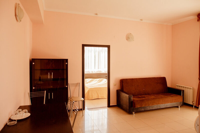 Люкс 2-местный 3-комнатный (Мини-сити)