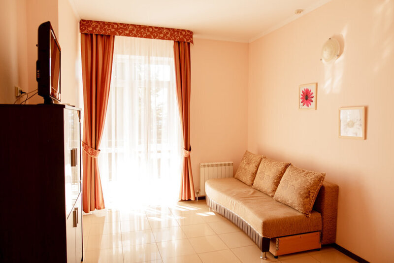 Люкс 2-местный 3-комнатный (Мини-сити)