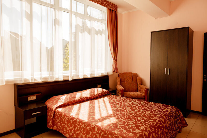 Полулюкс 2-местный 2-комнатный (Family Мини-сити)