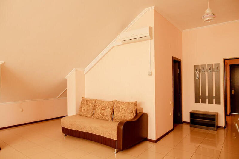 Супериор 2-местный 2-комнатный (мансарда)