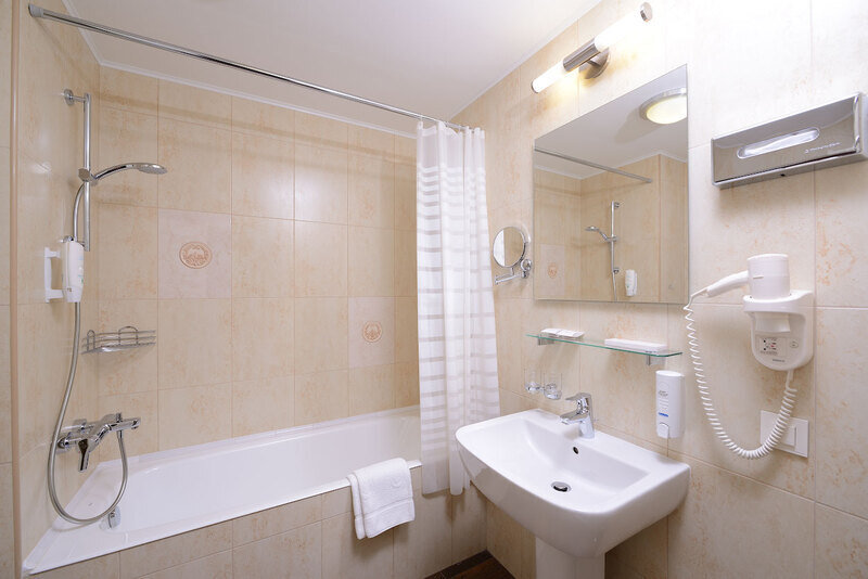 Джуниор сюит НЕО