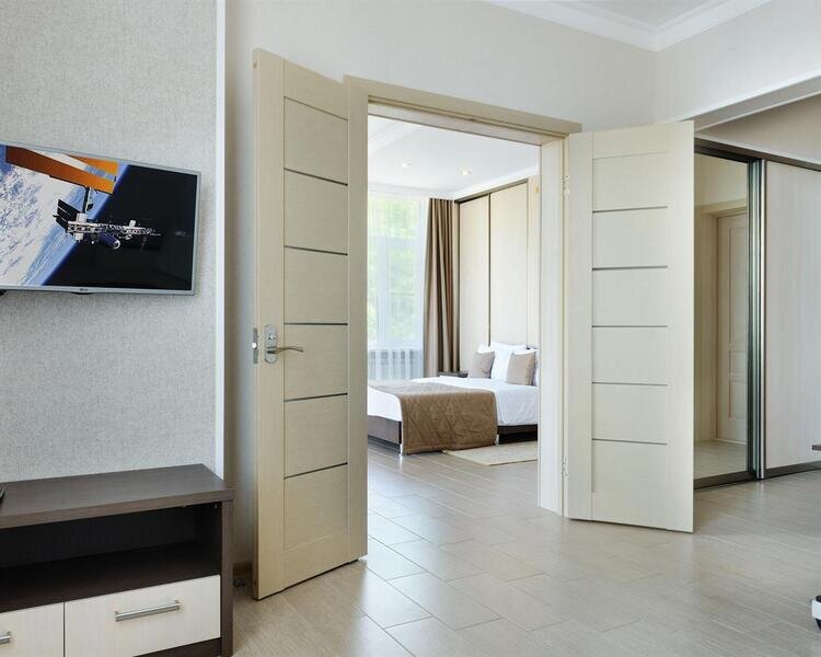 Семейный 2-местный (с балконом, вид на море)