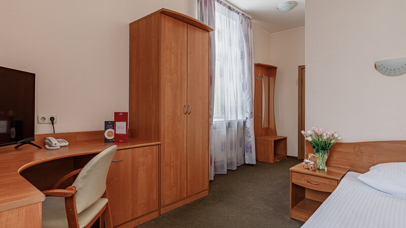 Стандартный 1-местный