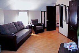 Двухместный люкс с 2 комнатами двуспальная кровать, База отдыха Venezia, Каменск-Шахтинский