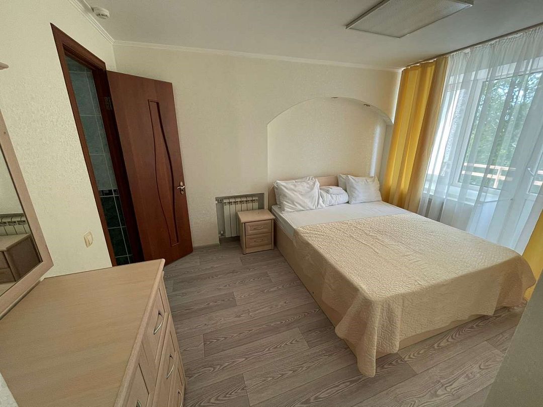 Семейный 2-местный 2-комнатный (корпус №1 Рябина)