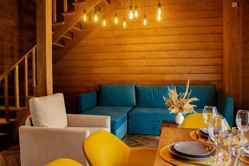 Таунхаус 6-местный (с балконом и видом на горы)