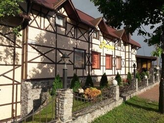 Отель Рауту